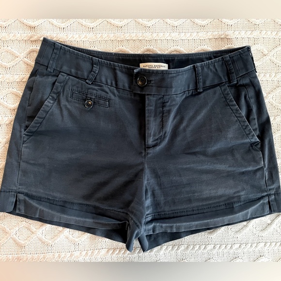 Banana Republic Navy Cotton Stretch Short Women’s Size 6 - Picture 1 of 10